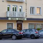 Ξενοδοχείο Giotto 3*