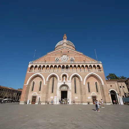 Giotto Hotel 3*